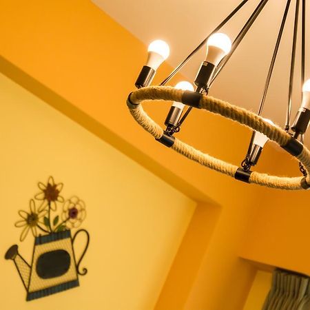Fruit B&B Цзяосі Екстер'єр фото