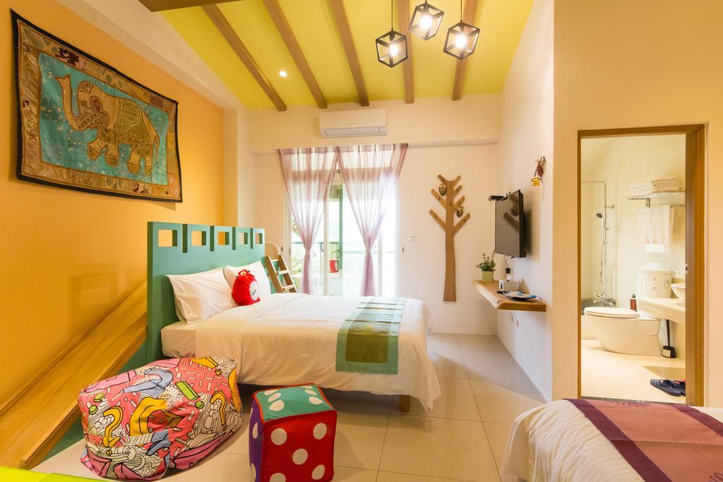 Fruit B&B Цзяосі Екстер'єр фото