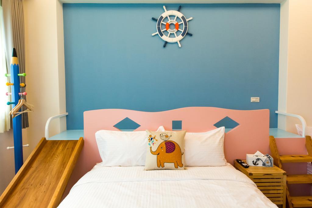 Fruit B&B Цзяосі Екстер'єр фото